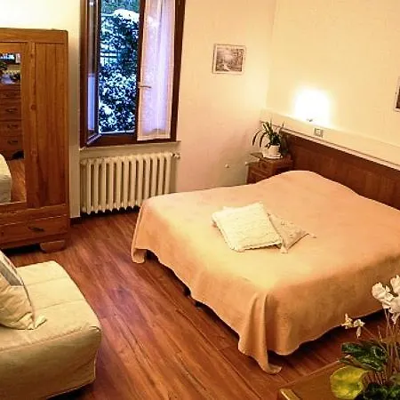 Del Corso 호텔 3*